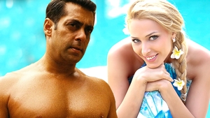 Iulia Vantur, inselata de Salman Khan? Miss Sri Lanka a facut publica o poza INTIMA cu ea si starul indian