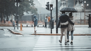 ANM a extins avertizarea de vreme severă! România, lovită de furtuni