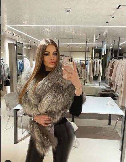 Reacția Biancăi Drăgușanu după ce Daria Radionova l-a dat de gol pe Alex Bodi. A postat un filmuleț de toată isprava: ”Când nevastă-ta nu știe”