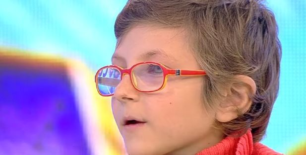Cutremurător! Ce s-a întâmplat la înmormântarea Petronelei, fetița bolnavă de cancer pe care părinții au refuzat să o trateze