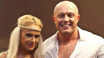 Ti-au rămas de la Victor? Ce a găsit iubitul italian in baia Andei Adam. Răspunsul INCREDIBIL al solistei