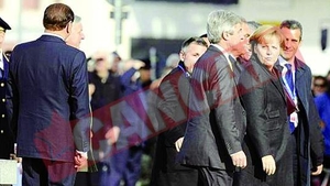 S-a jucat de-a v-ati ascunselea cu Merkel