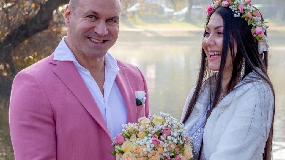 Alin Oprea, primele dezvăluiri despre căsătoria cu Medana. Cât de mult l-a ajutat bruneta pe artist să treacă peste momentele grele