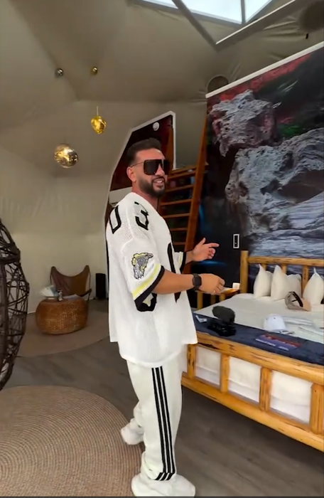Nu e o glumă! Câți euro a plătit Dorian Popa pentru o noapte de cazare într-un cort de lux, la Grand Canyon