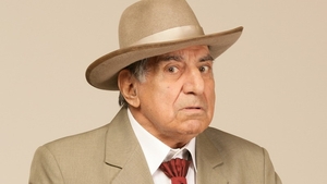 Ce s-a ales de văduva lui Jean Constantin, la 5 ani de la moartea actorului! A vândut tot şi...