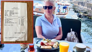 Turistă româncă, obligată să plătească "taxă de terasă" pentru a lua masa afară, într-un restaurant din Turcia