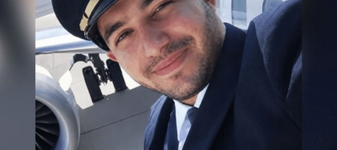 Cine este copilotul avionului Flydubai care l-a atacat pe pilot cu un topor în timpul zborului. „A încercat să comită un atac terorist”