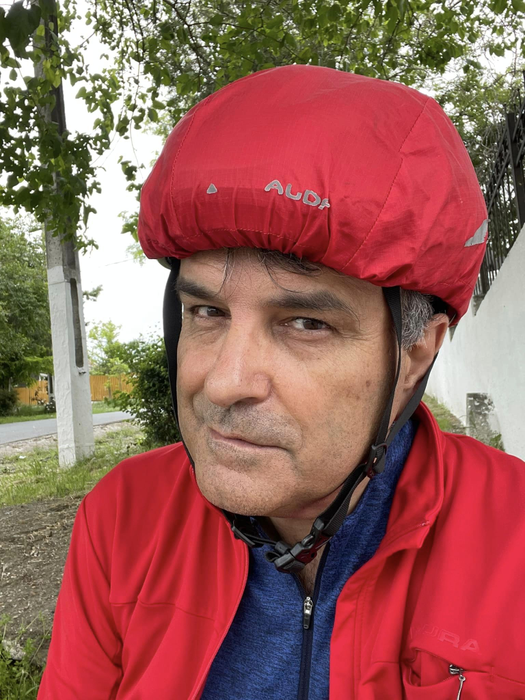 Lucian Mândruță are ca hobby ciclismul (Foto: Facebook)