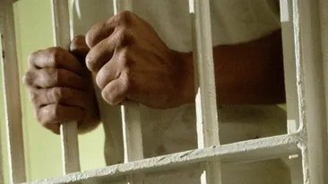 Petrecere cu final sangeros! Un muzicant vasluian a refuzat sa cante o melodie si l-a omorat pe cel care a i-a solicitat-o!