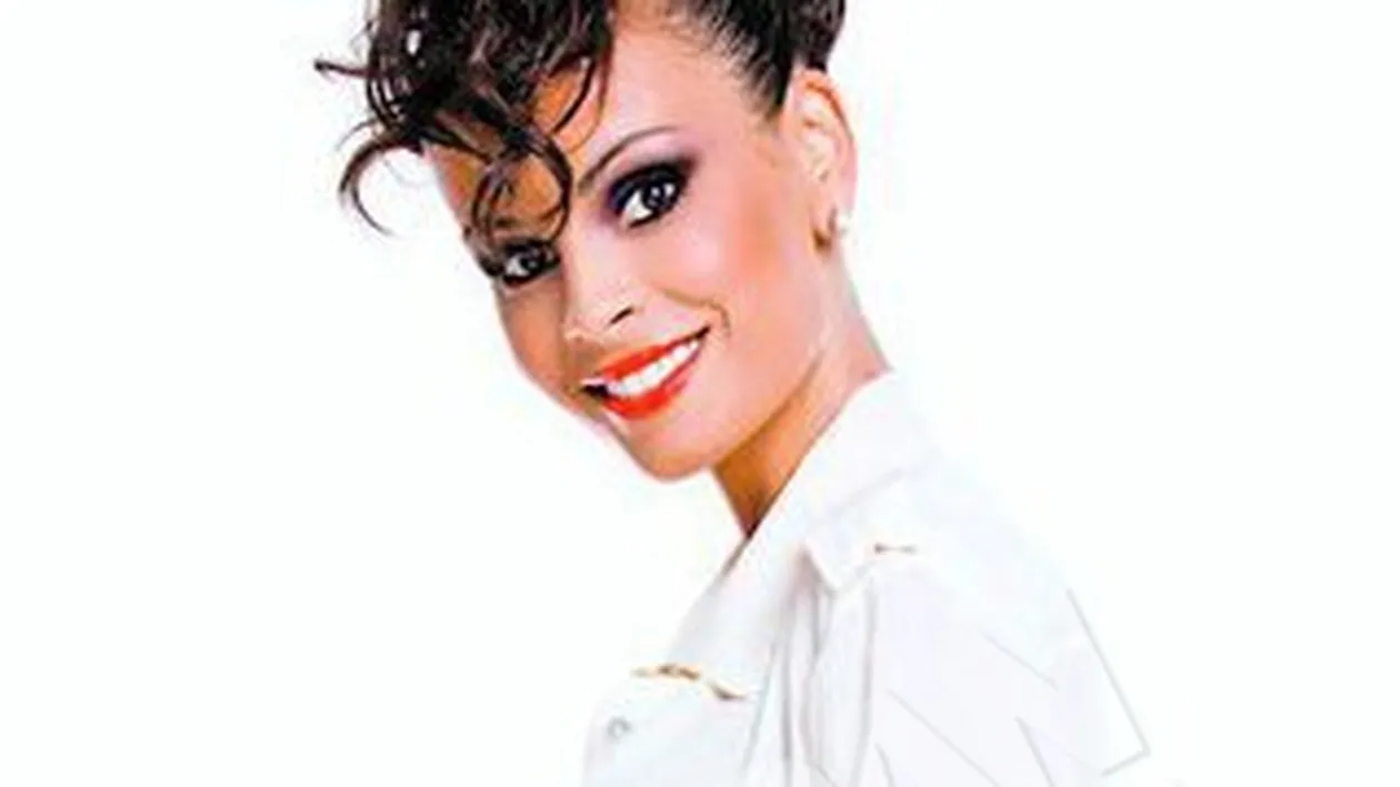 Au transformat-o in Geanina Varga