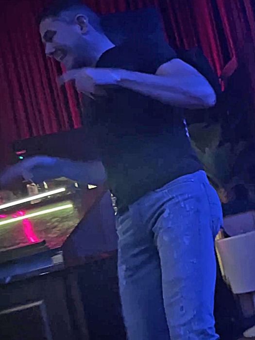 Cristian Boureanu e ca peștele-n apă în club (Foto: CANCAN.RO)