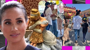 Meghan Markle și Prințul Harry, mai relaxați ca niciodată la Disneyland. Cum au fost surprinși alături de cei mici și de invitatul surpriză