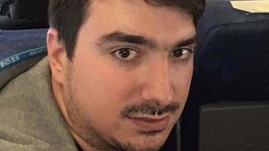 Fiul renegat al ”Regelui mezelurilor” ”toacă” moştenirea de 3 mil. ‎€ pe iacht şi… 