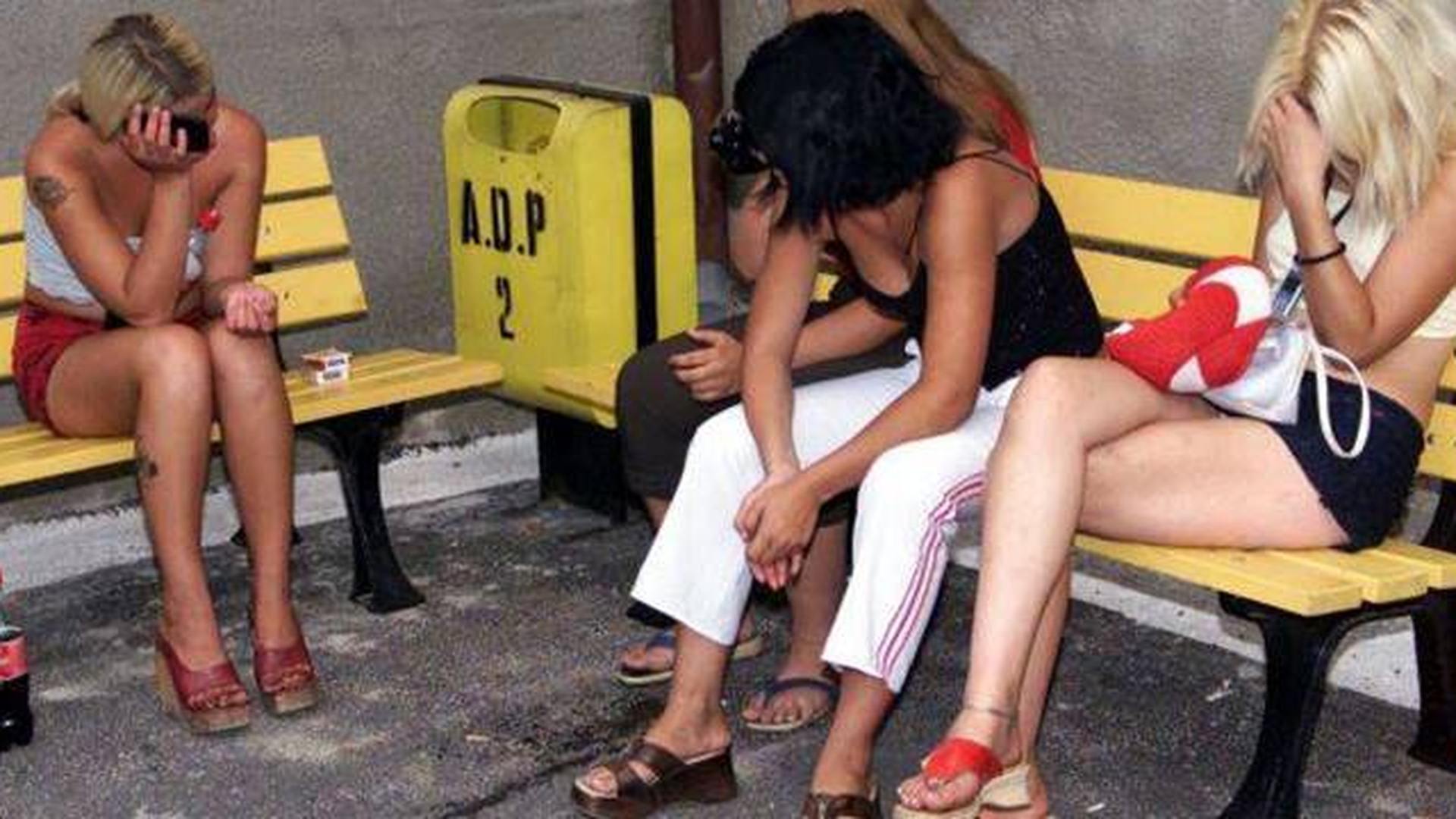Cum se folosesc obsedatii sexuali din Romania de Facebook pentru a se “combina” cu femei naïve!