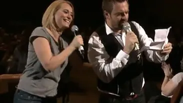 Esca a făcut show la concertul lui Horia Brenciu! Uite cum a dansat şi a cântat cu toată sala