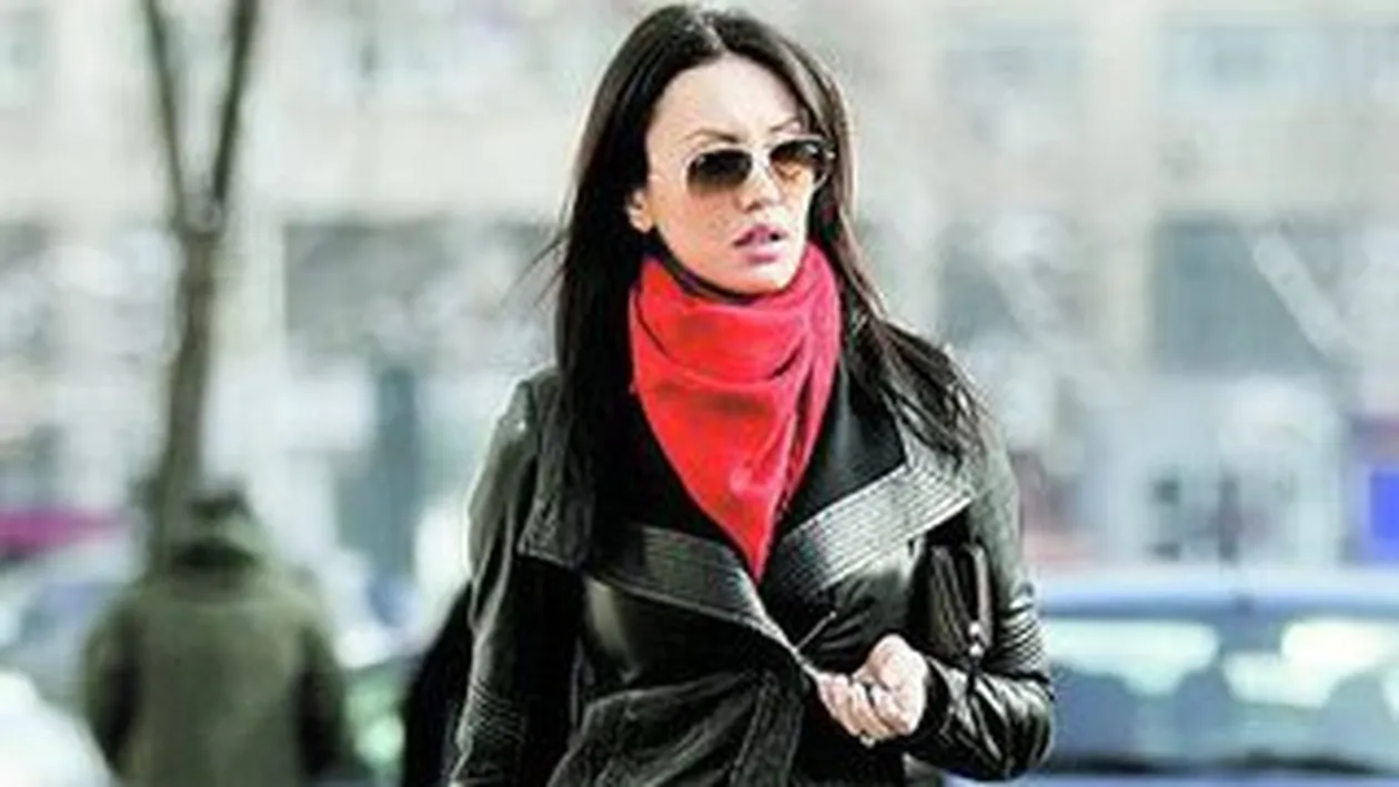 Daminuta si Dora, un nou scandal! A vrut s-o bata mar dupa ce a prins-o cu Regele mezelurilor