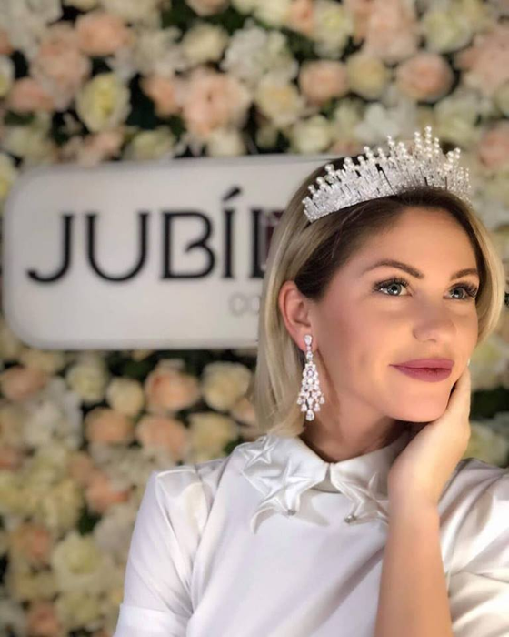 Fabulos! Câți bani face Hannelore de la “Insula Iubirii”, după ce a participat la show-ul de la Antena 1
