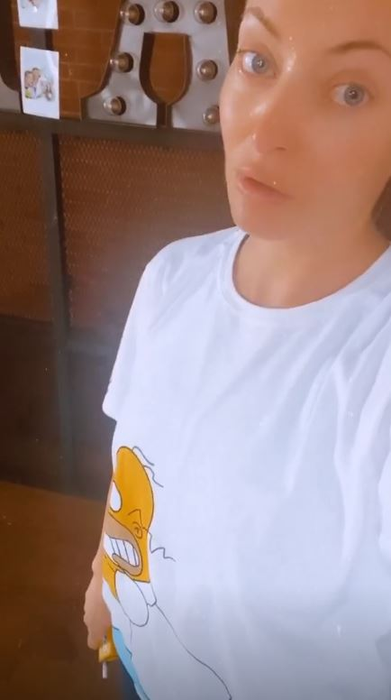 Delia, criză de plâns după ce a văzut filmarea în care primarul din Sângeorz-Băi și-a umilit fiica: “Am pățit chestii asemănătoare. Ne lăsau în chiloți”