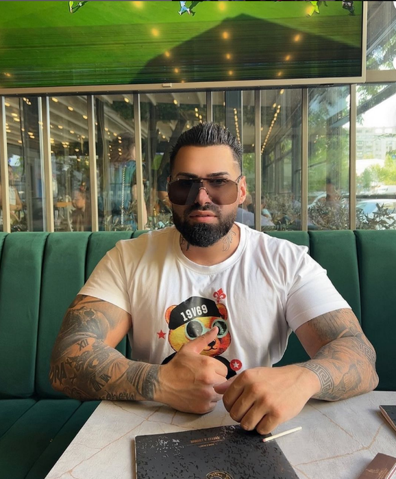 Justițiarul de Berceni vrea să lupte-n cușcă RXF cu Vali Spaidăr. (SURSA FOTO: INSTAGRAM.COM)
