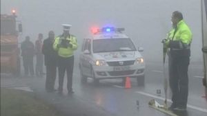 Accident grav pe DN1, la ieşirea din Capitală! Patru maşini s-au ciocnit violent, iar traficul este îngreunat, se circulă pe o singură bandă