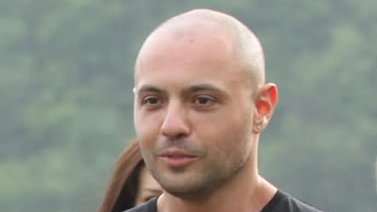 Nimeni nu se astepta sa il vada asa! Mihai Mitoseru, schimbare RADICALA de look! Uite cum arata acum