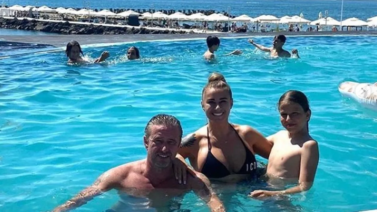 O arde pe sărăcie! Câți lei pe noapte a dat Anamaria Prodan la hotelul în care se află acum cazată în stațiunea Venus