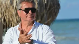 Dan Bittman a plâns în fața publicului, în timpul unui concert. Artistul a fost copleșit de emoții