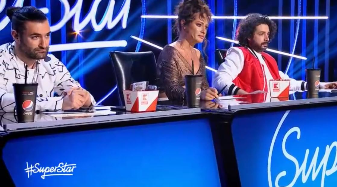 Povestea emoționantă de viață a Sabinei Bălăoi de la ”SuperStar”. Tânăra de 17 ani s-a luptat cu o boală nemiloasă: cancerul