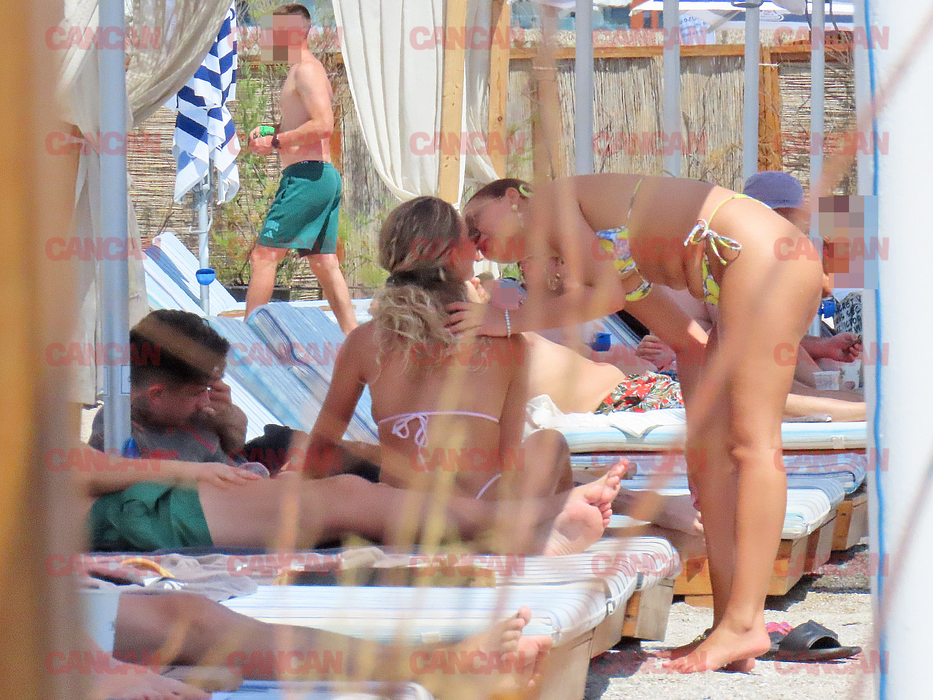 Show erotic la mare, cu iubitele lui MGK și fiului celebrului manelist, Vali Vijelie