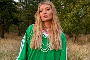 Delia nu a mai suportat și a comis-o! Derapaj la adresa celor care o hărțuiesc: „Deci, dacă mai aud asta mă duc la poliție. La poliție!”