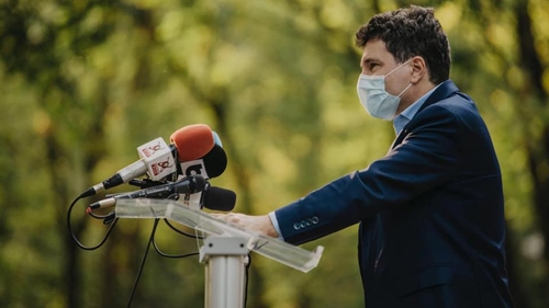 Mesaj emoționant de la mătușa lui Nicușor Dan: “Avem convingerea că vei face tot ceea ce ți-ai propus atât pentru tineri, cât și pentru vârstnici”