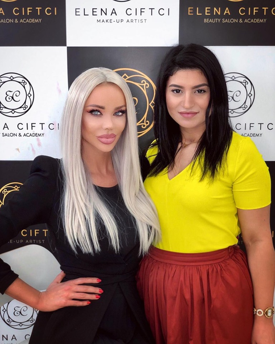 Bianca Drăgușanu, prima apariție după ce s-a spus că e însărcinată. A încercat să-și ascundă burtica, dar s-a văzut
