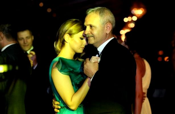 Liviu Dragnea alături de tânăra sa iubită