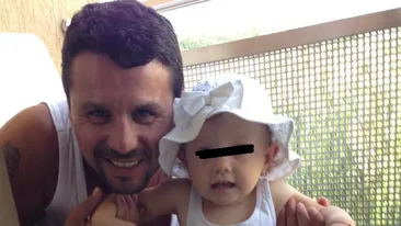 Nicu Paleru a dat in mintea fiicei lui, la plaja. Vezi cum s-au jucat cei doi in nisip o zi intreaga