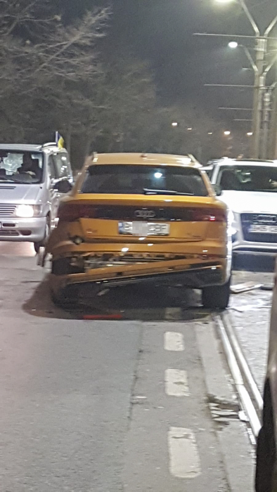 Mașina lui Bote, implicată într-un incident rutier