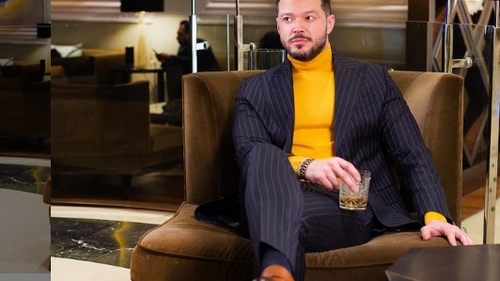 Victor Slav și-a arătat, în premieră, iubita blondă! Detaliul controversat pe care l-au observat fanii