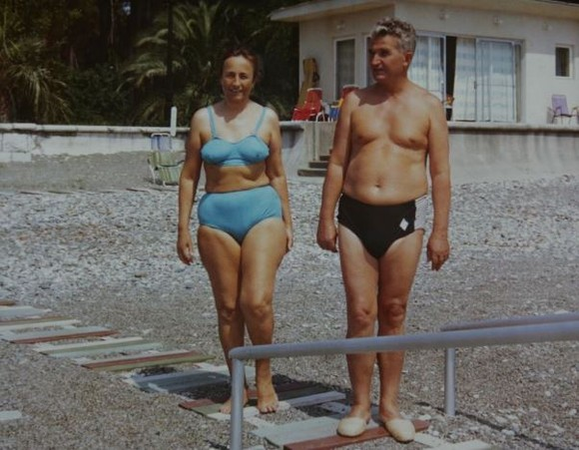 Cum se îmbrăca la plajă Elena Ceauşescu. Nu avea pic de ruşine