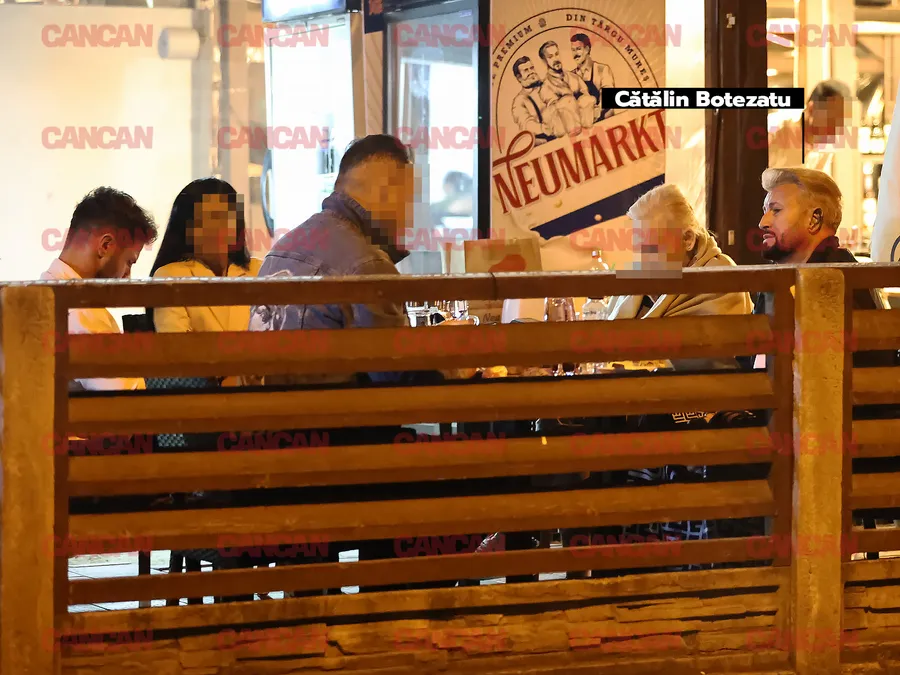 Cătălin Botezatu la terasă alături de amicii săi Foto CANCAN.RO