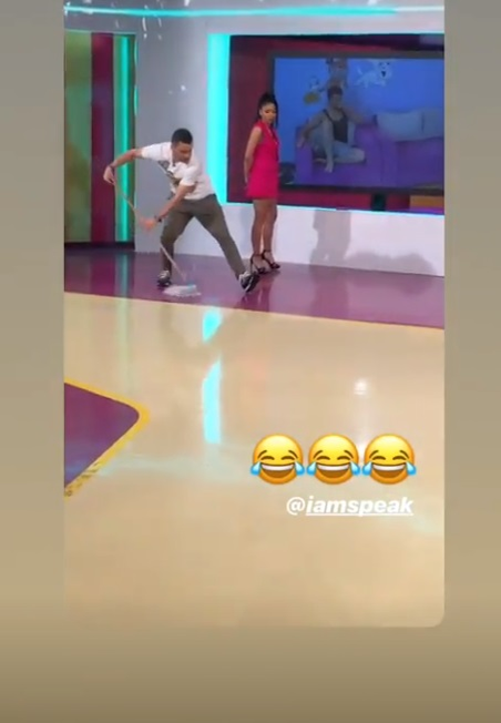 Flick, filmat în ipostaze nemaivăzute în direct la TV! A băgat mopul printre picioarele lui Nasrin Ameri și…