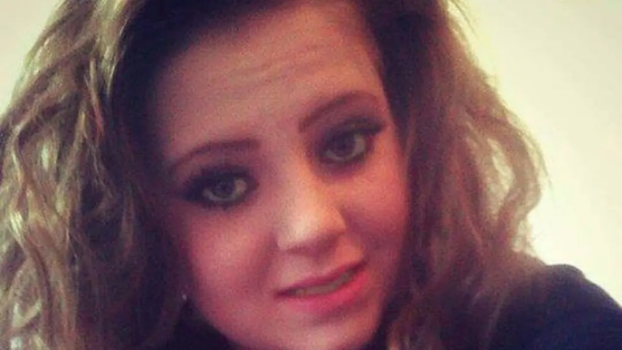 Lovitură de teatru in cazul fetei care s-a sinucis din cauza unor injurături primite pe net! Fata isi trimitea singură mesajele