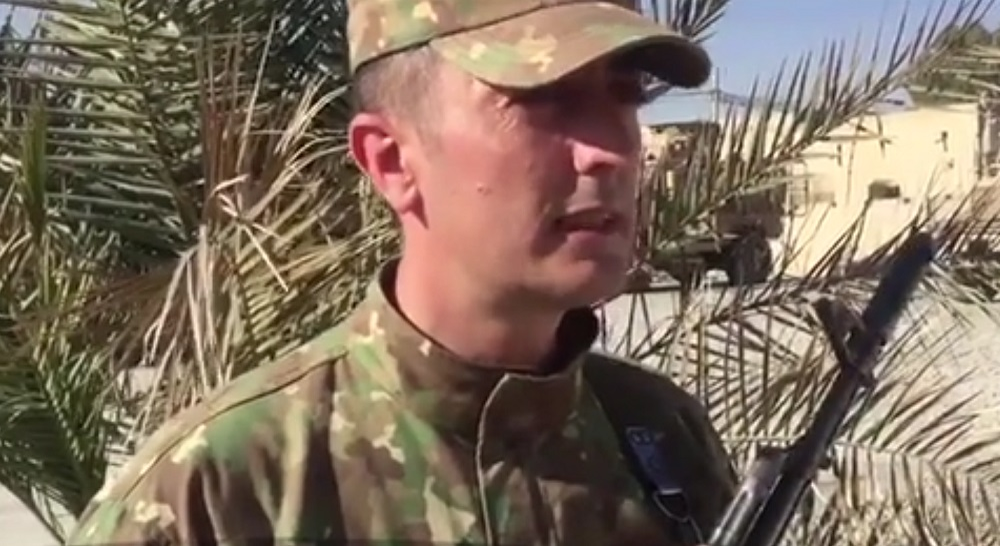 Militarul-erou luptă în Afganistan ca să își trateze fiul grav bolnav! Darius are trei ani: „Noi nu am auzit vocea lui niciodată”