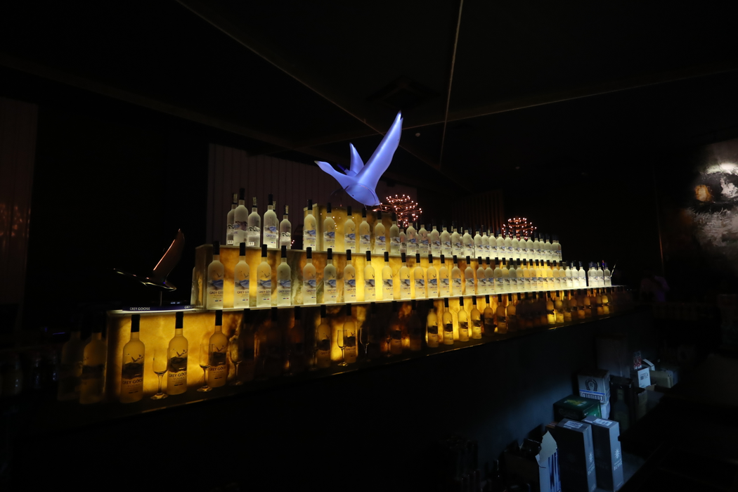 Codin Maticiuc a comandat un "fluviu" de votcă Grey Goose pe imnul Ligii Campionilor
