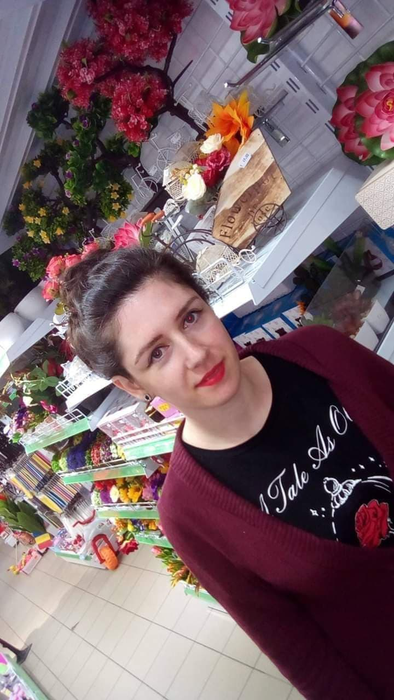 Iubitul a reclamat dispariția unei tinere din Slatina. Fata este căutată de zeci de polițiști. Ai văzut-o?