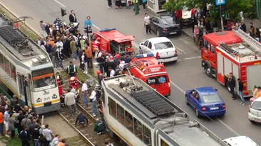 Un bucurestean a fost prins sub tramvai! Afla in ce stare se afla victima