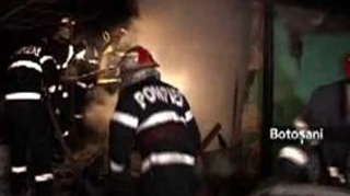 VIDEO Cinci oameni au murit arsi de vii in doua incendii din judetul Botosani!