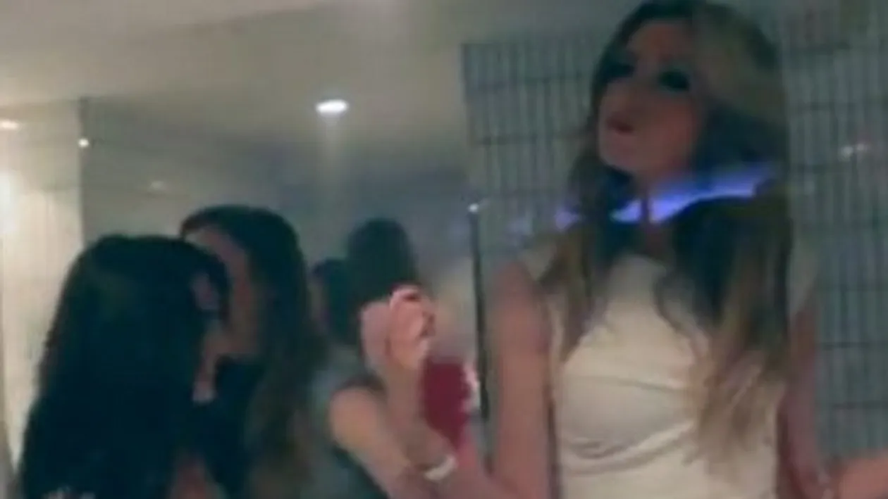 Imaginile care au starnit un scandal mondial. Ce se intampla in secret intr-un club, in toaleta femeilor. Clientele, socate