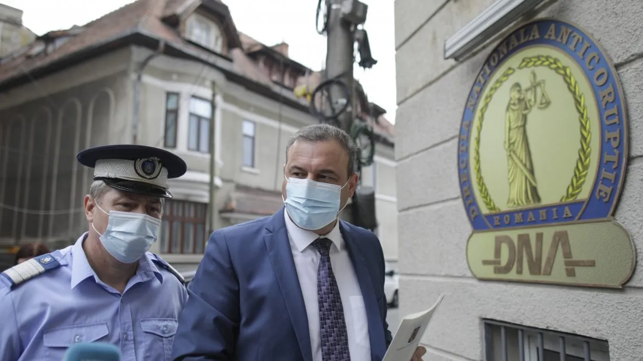 Șeful Jandarmeriei, urmărit penal pentru că și-a pontat 900 de ore suplimentare în starea de urgență