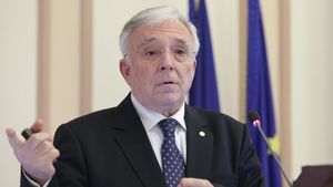 Schimbări la BNR, în „casa” lui Mugur Isărescu. Cine ar putea deveni mâna dreaptă a guvernatorului României