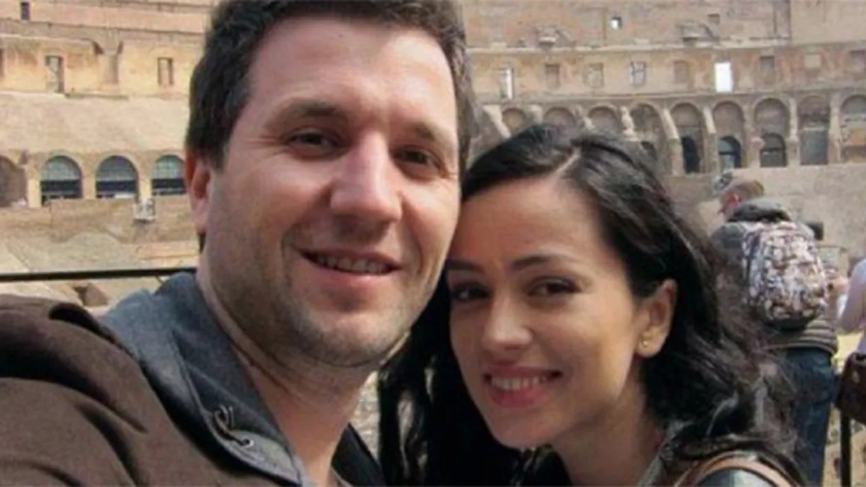 Da clasa tuturor plasticatelor! Olivia Steer, super-sexy la 38 de ani. Andi Moisescu are cu ce se lauda