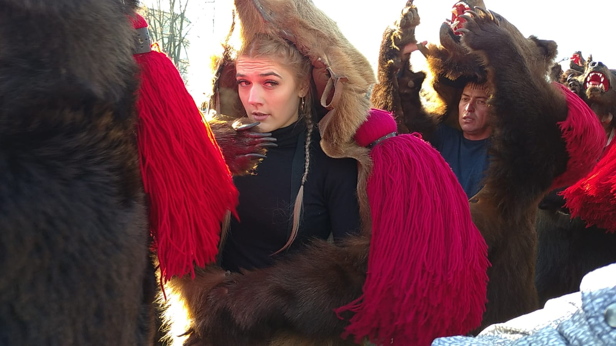 Ionuț Iftimoaie, în mijlocul ”urșilor” de la Comănești! GALERIE FOTO + VIDEO